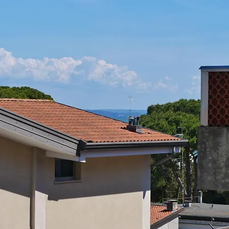 Daire Fg - Bilocale Con Terrazzo E Posto Auto Coperto Grado
